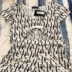 Prettylittlething Initial Monogram, White, Size 12